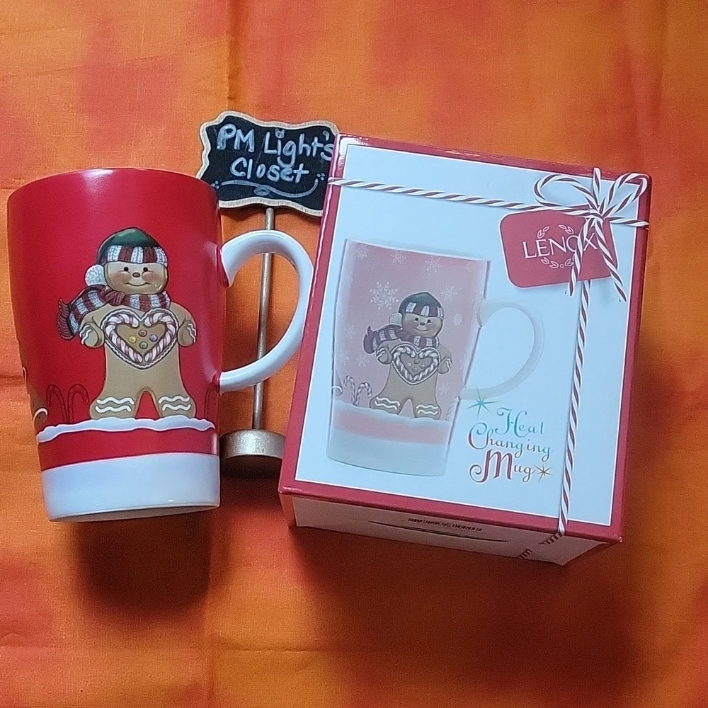 Lenox Gingerbread Mug New Color Changing Holiday Entertaining